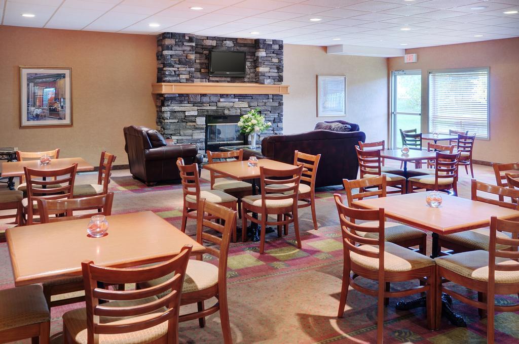 Coast Grimshaw Hotel & Suites Екстер'єр фото