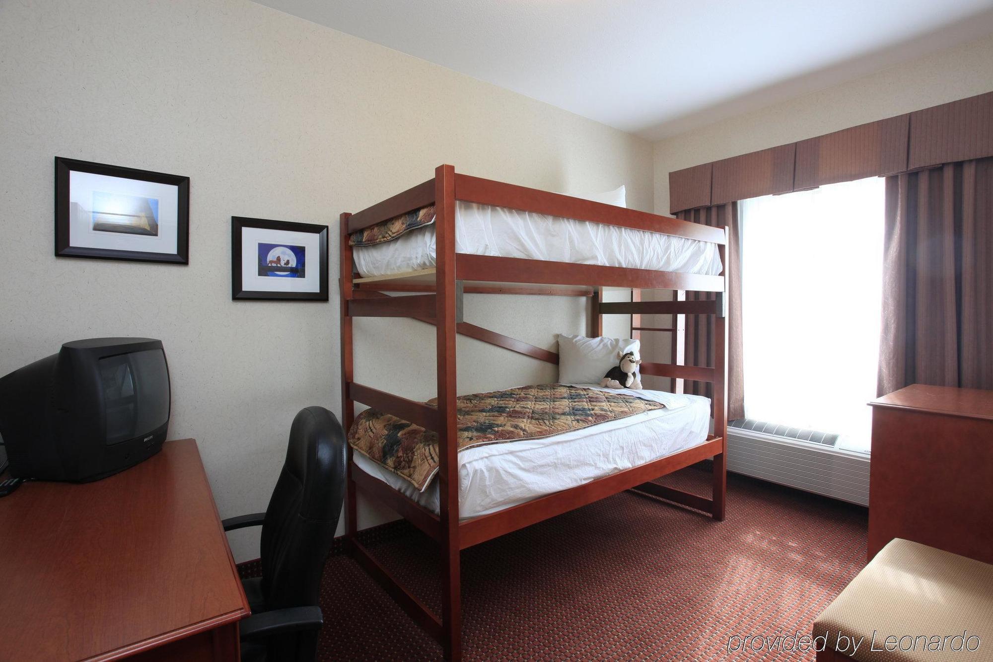 Coast Grimshaw Hotel & Suites Екстер'єр фото